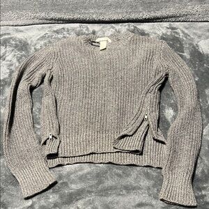 Cozy Women's Ribbed Knit Sweater - Gray